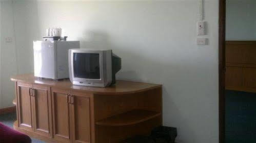Pathumthani Place Hotel Kültér fotó